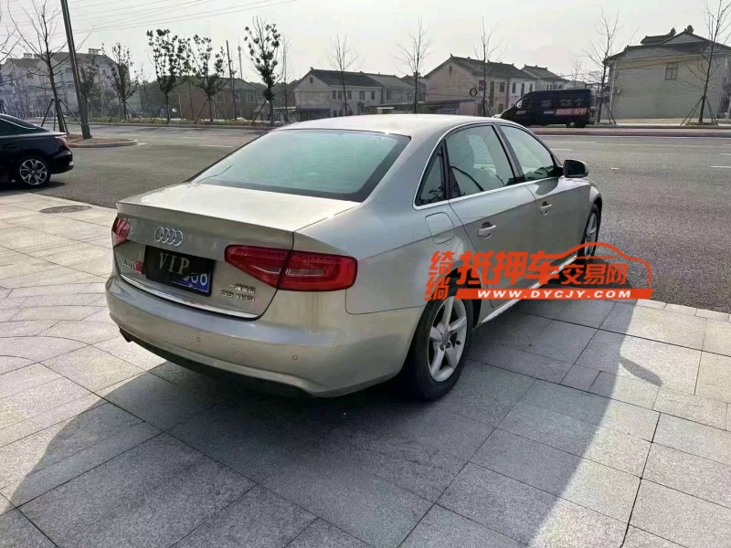 济宁15年奥迪A4L7