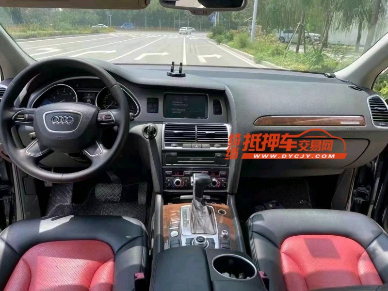 枣庄13年奥迪Q76