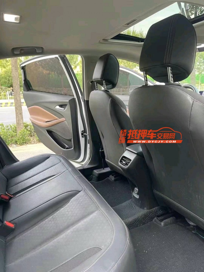 枣庄22年别克威朗6