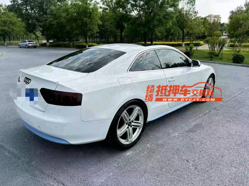 济宁12年奥迪A58