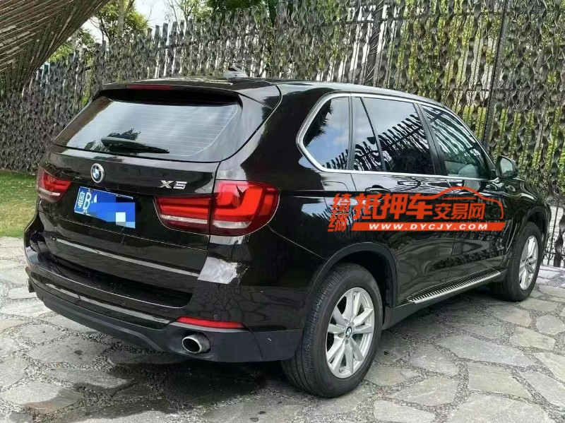 广州17年宝马X56