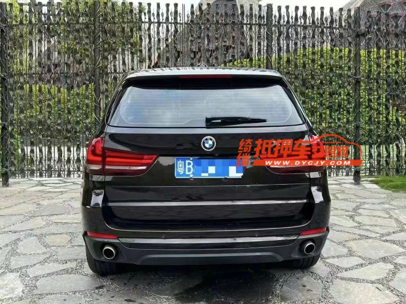 广州17年宝马X58