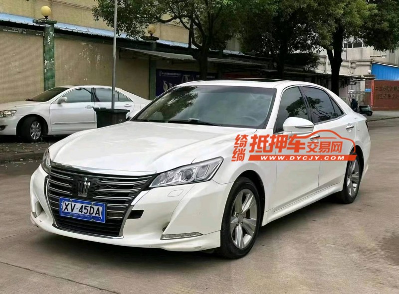 广州15年丰田皇冠2