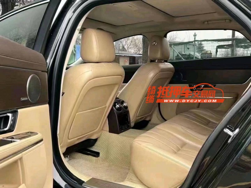 济南16年捷豹XJL4