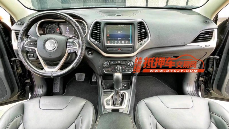 廊坊18年Jeep自由光7