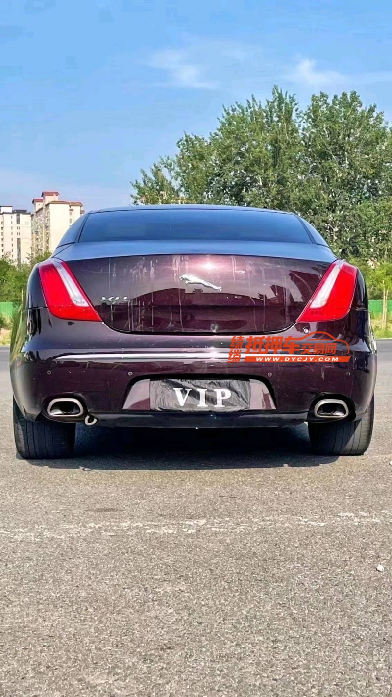 廊坊12年捷豹XJL9
