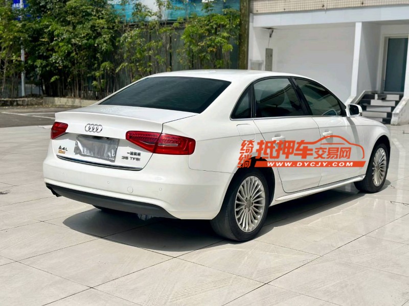 广州14年奥迪A4L8