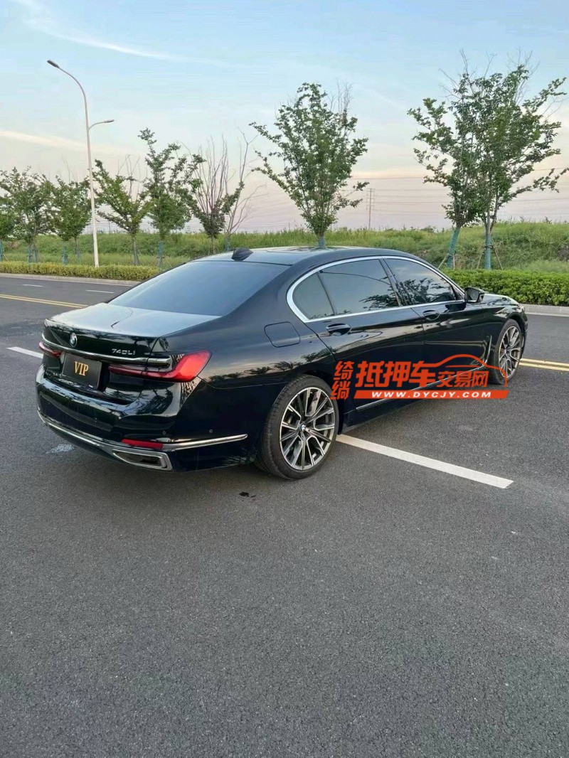 徐州21年宝马7系8