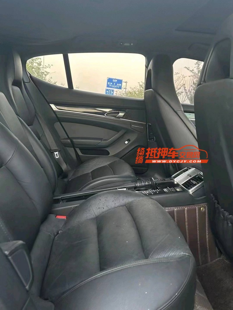 徐州14年保时捷帕拉梅拉4