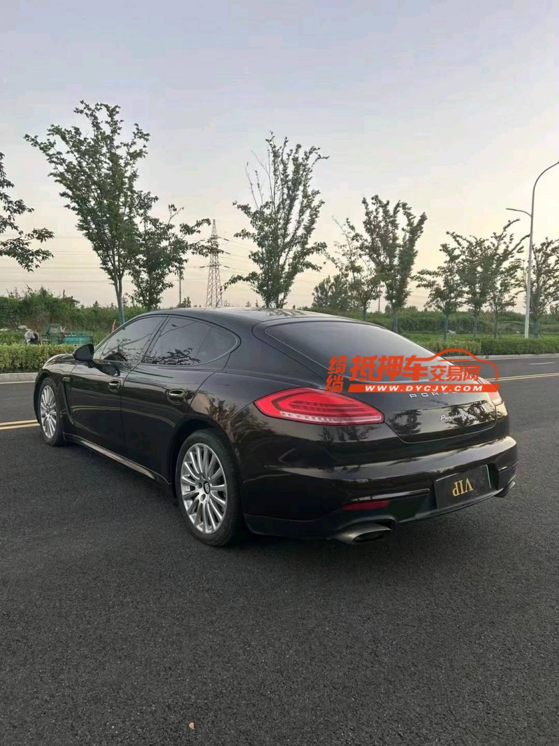 徐州14年保时捷帕拉梅拉8