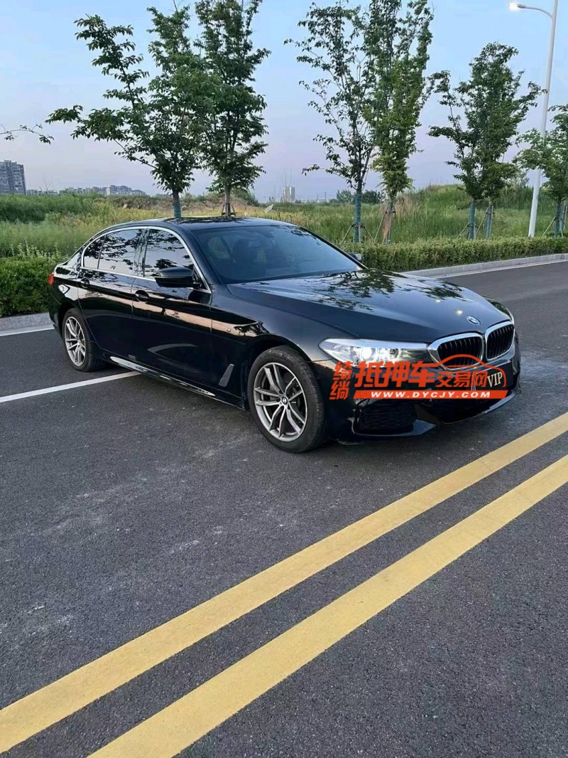 徐州19年宝马5系3