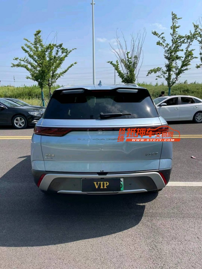 徐州23年比亚迪护卫舰9