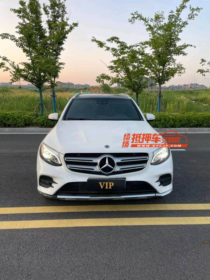 徐州17年奔驰GLC1