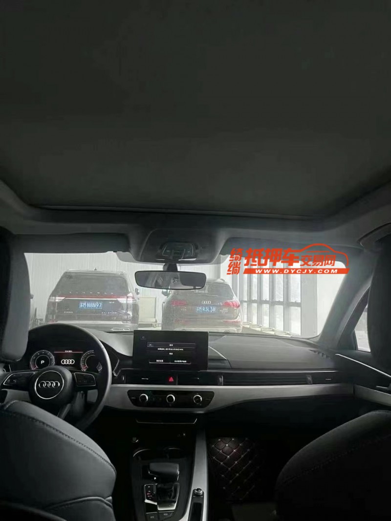 济宁23年奥迪A4L7