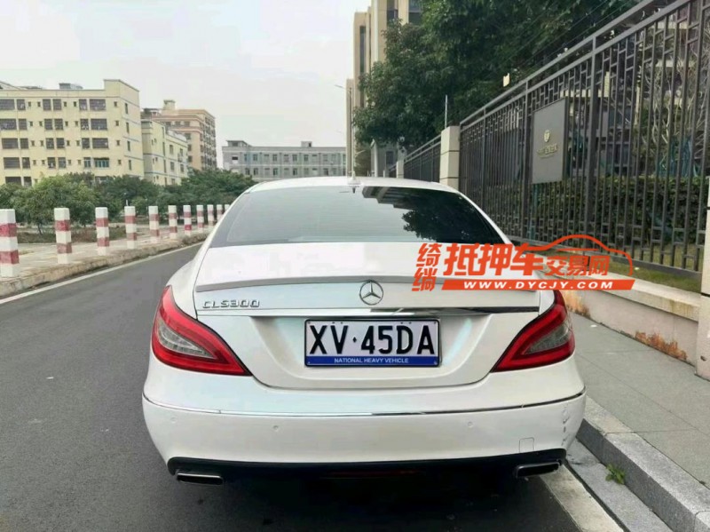 广州12年奔驰CLS8