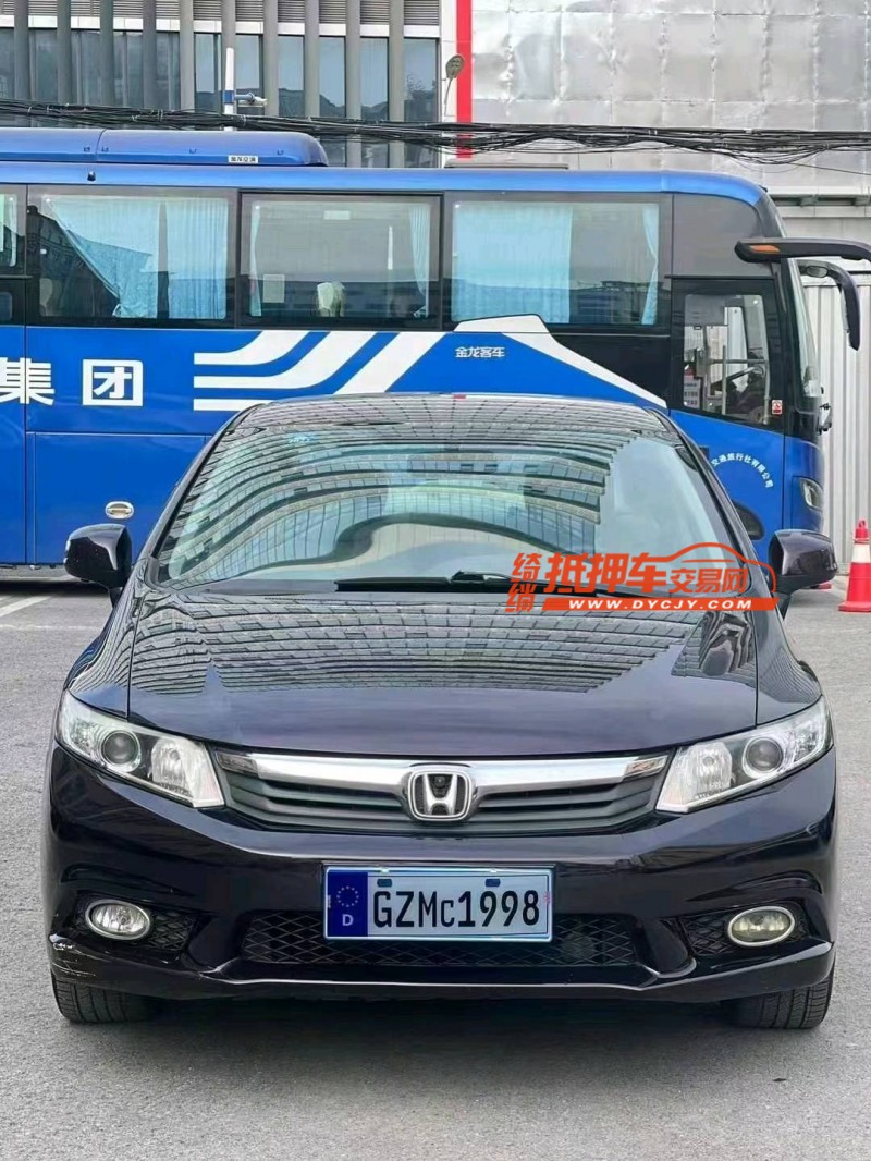 广州12年本田思域1