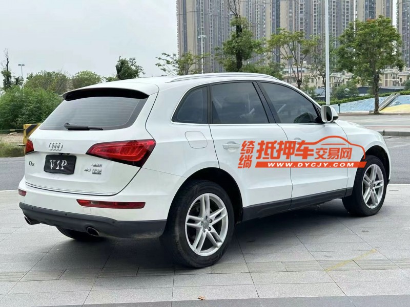 东莞17年奥迪Q58