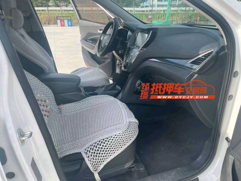 徐州15年现代新胜达5