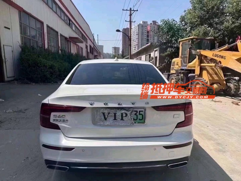 郑州22年沃尔沃S60L9