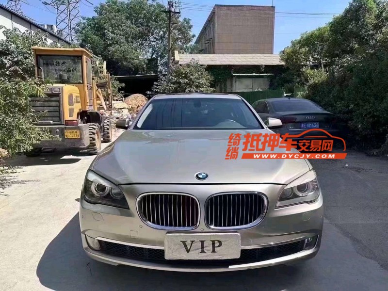 郑州11年宝马7系1