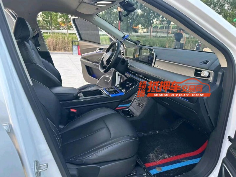 徐州23年哪吒U5