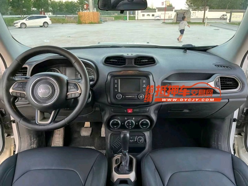 徐州17年Jeep自由侠4