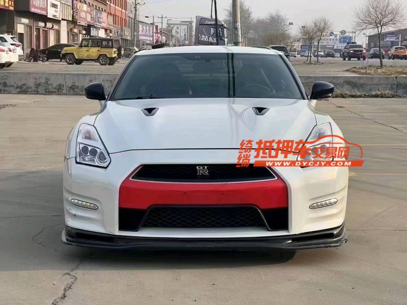 天津13年日產GT-R1