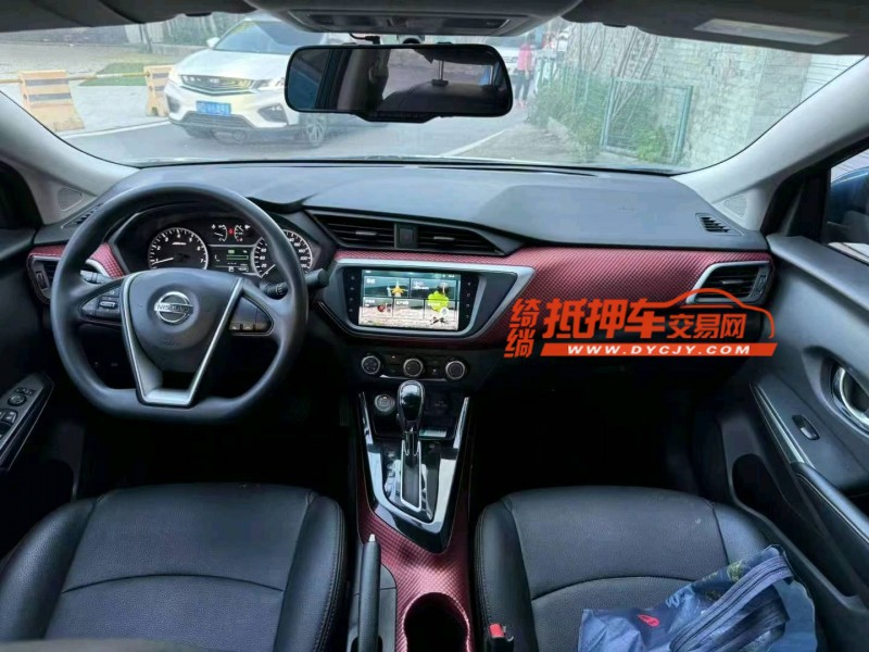 泉州19年日產藍鳥8