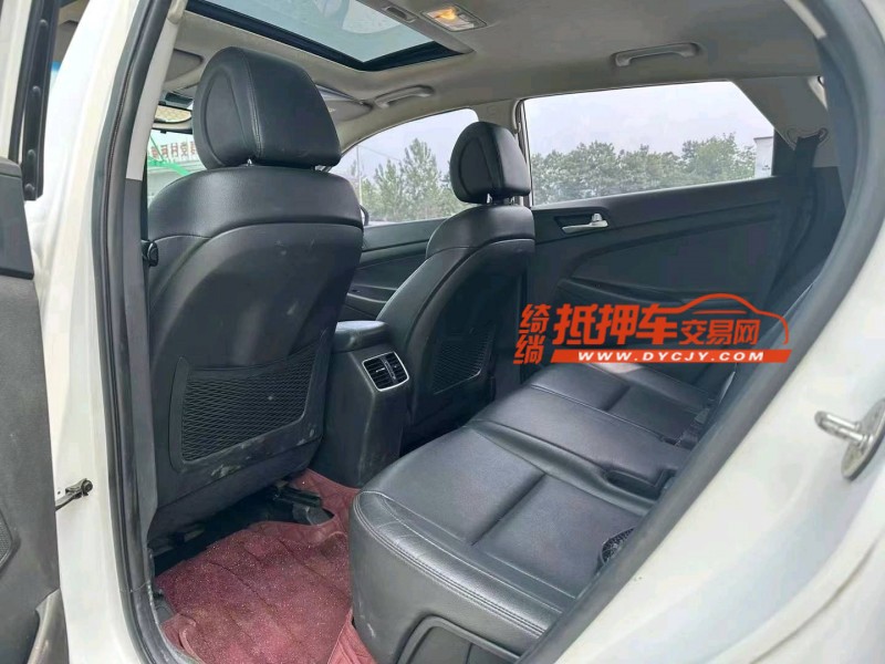 徐州16年现代新胜达7