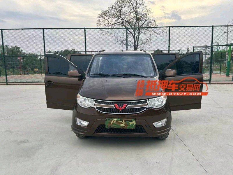 徐州18年五菱汽車榮光8
