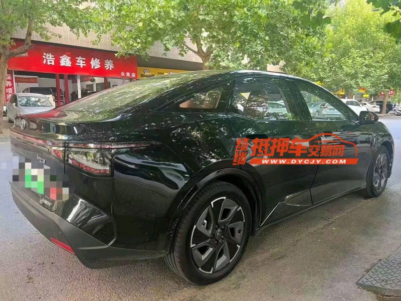 保定24年丰田BZ3Pro6