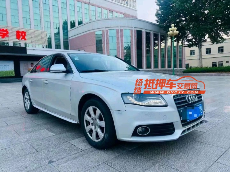烟台10年奥迪A4L8