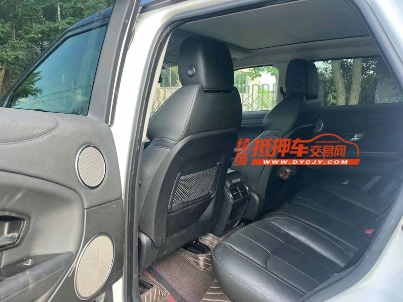 烟台18年路虎极光8