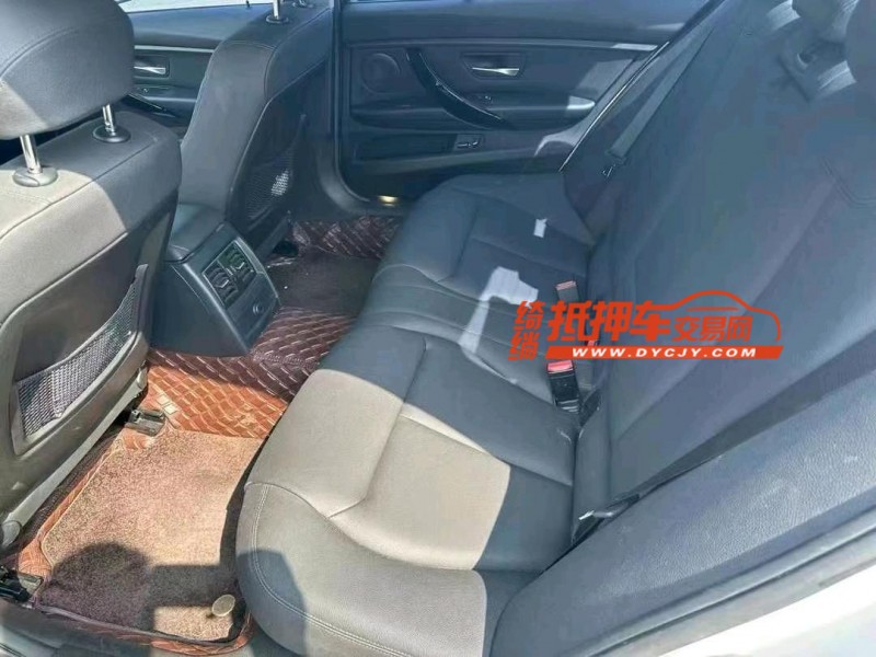 济南18年宝马3系8