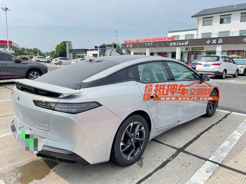 济宁23年传祺昊铂GT7