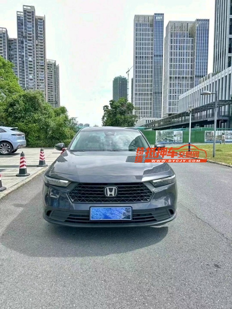 汕头24年本田雅阁1