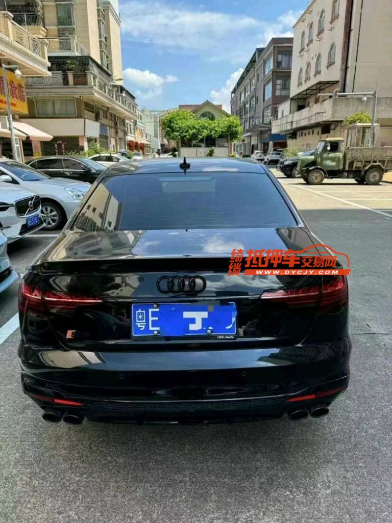 广州22年奥迪A4L8
