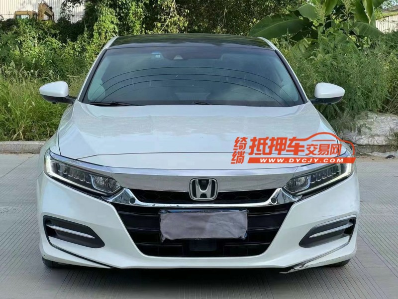 汕头18年本田雅阁1