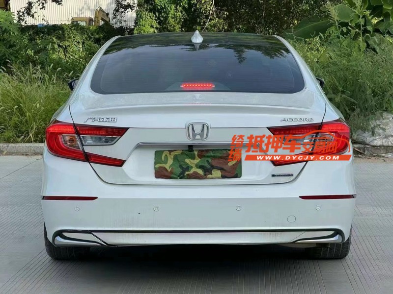 汕头18年本田雅阁9