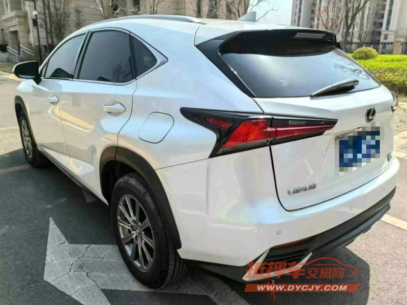 廊坊20年雷克萨斯NX4