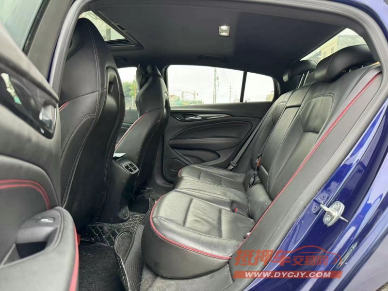 汕头19年别克君威6