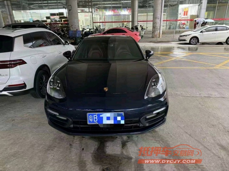 广州21年保时捷帕拉梅拉1