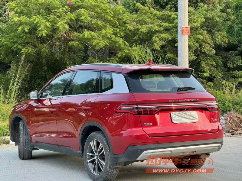 汕头19年比亚迪宋8