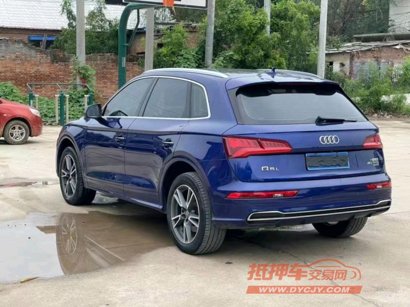 新鄉19年奧迪Q57