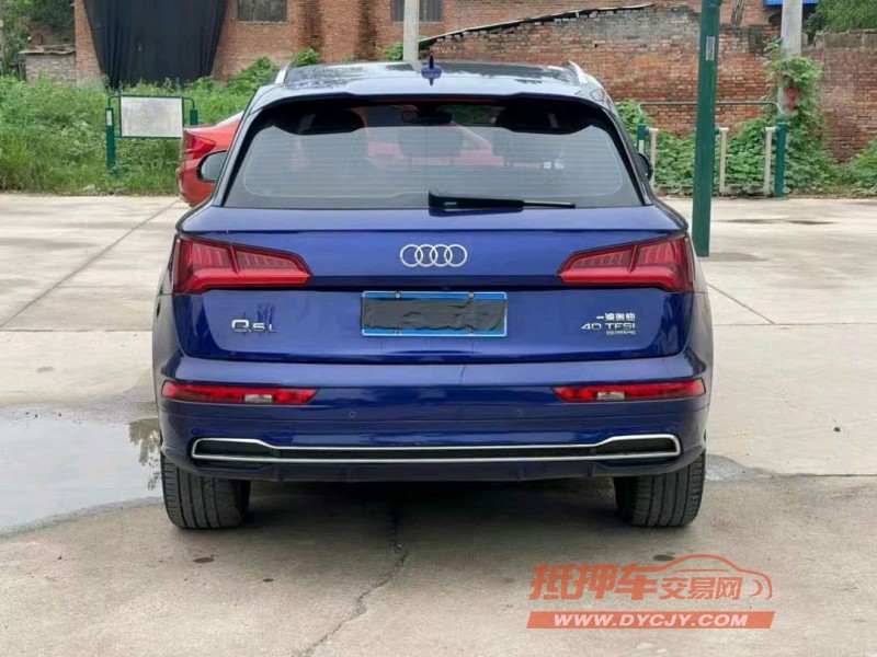 新鄉19年奧迪Q58