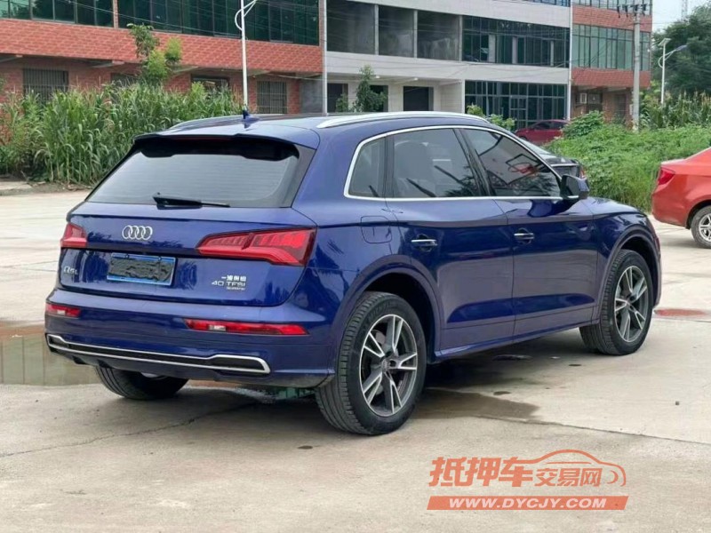 新鄉19年奧迪Q59