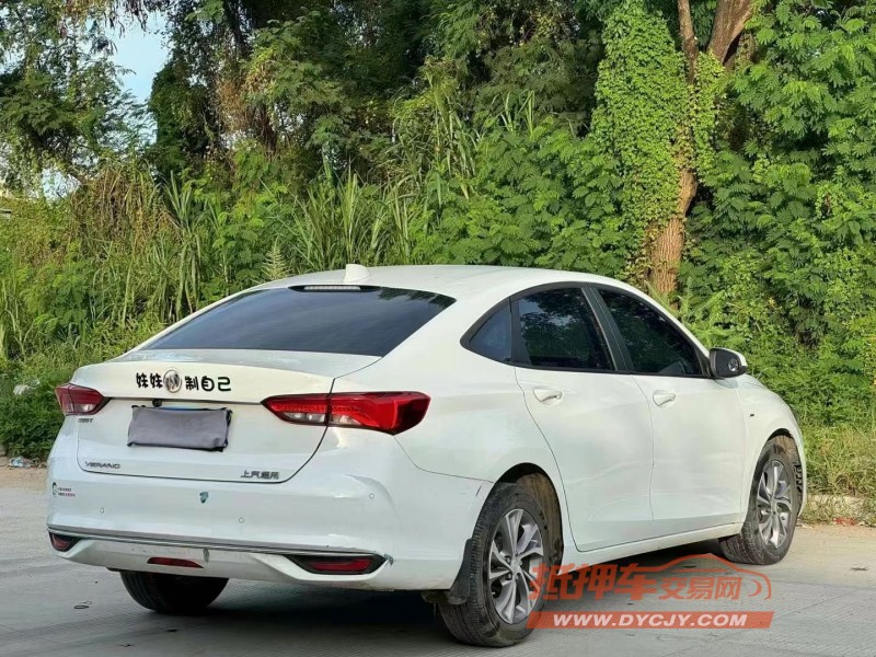 汕头22年别克威朗7