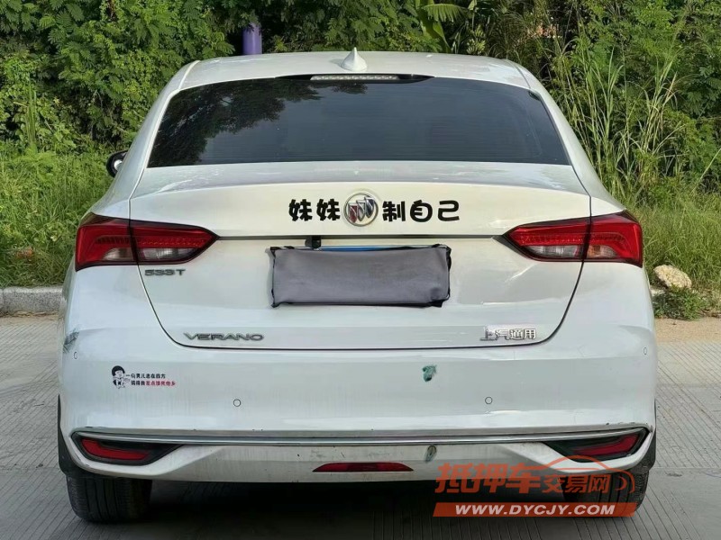 汕头22年别克威朗8