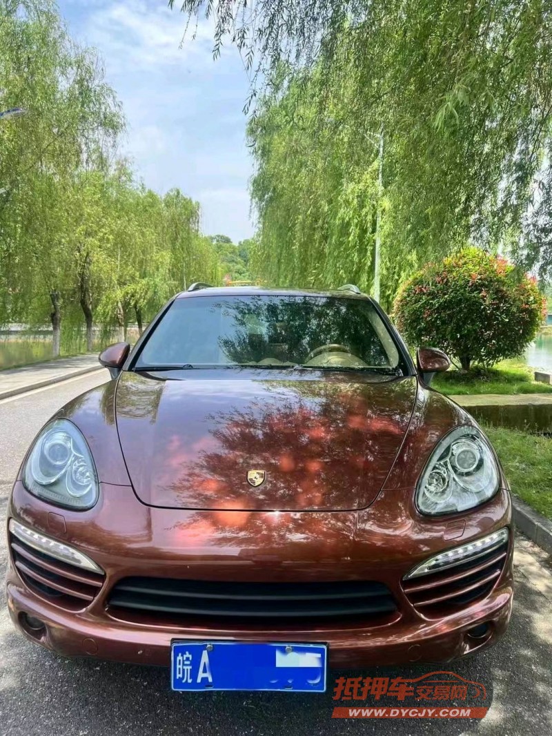 南昌13年保時捷卡宴1