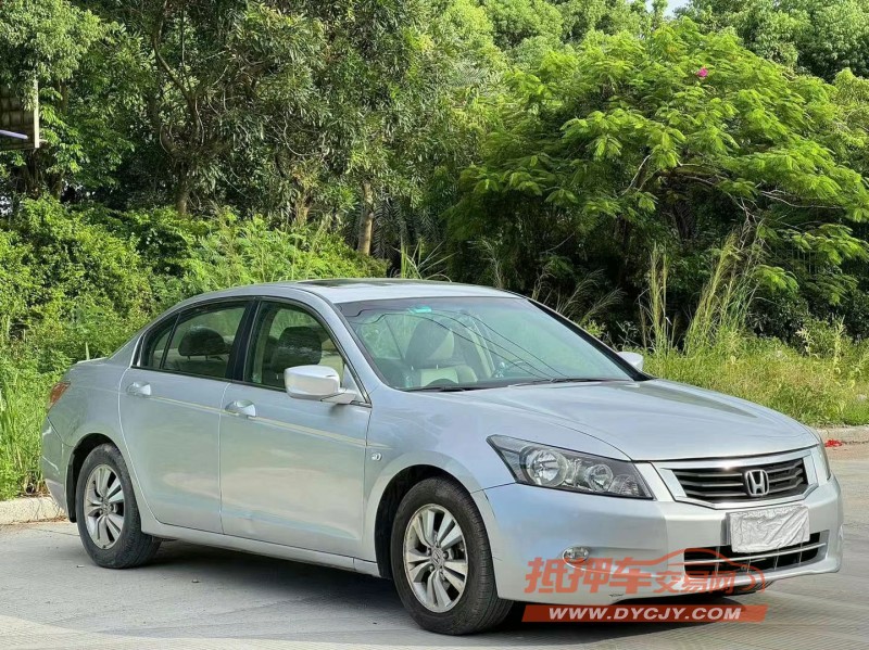 汕头10年本田雅阁3
